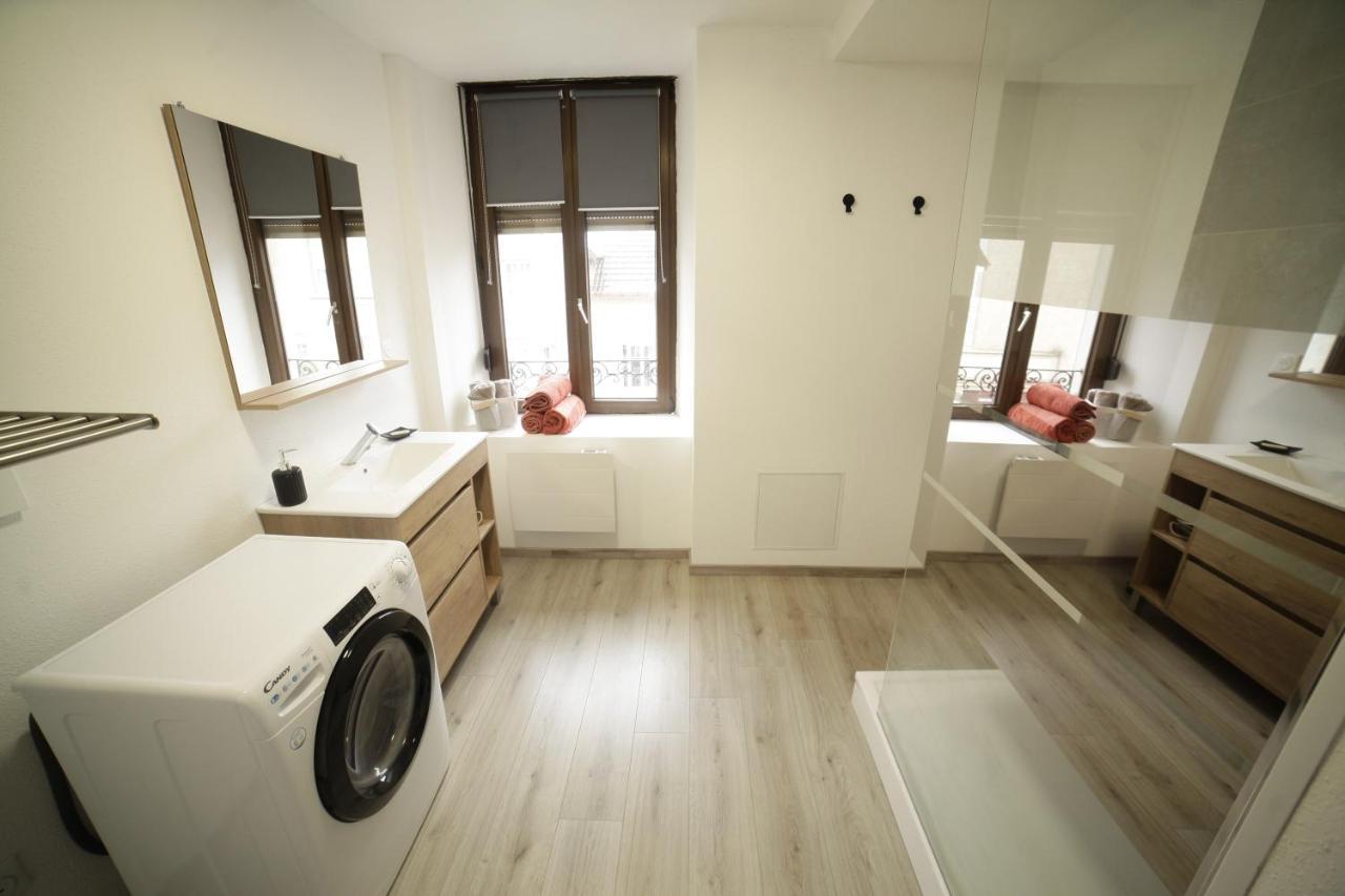 Grand Appartement 2 Chambres Avec Fibre Et Netflix Belfort Exterior foto
